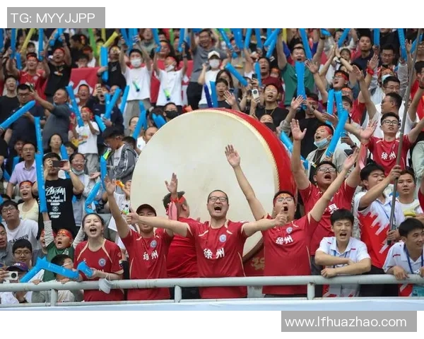 足球球星热身时刻的精彩瞬间展现与近距离细节捕捉