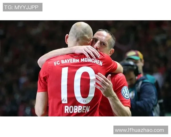 足球球星跨越巅峰梦想 上下床演绎传奇人生 足球球星跨越巅峰梦想 上下床演绎传奇人生