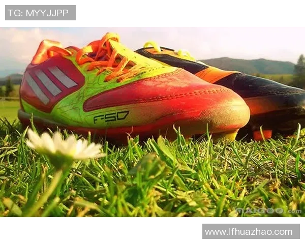 球星专属足球鞋的设计与制作工艺揭秘如何结合科技与个性化需求 球星专属足球鞋的设计与制作工艺揭秘如何结合科技与个性化需求