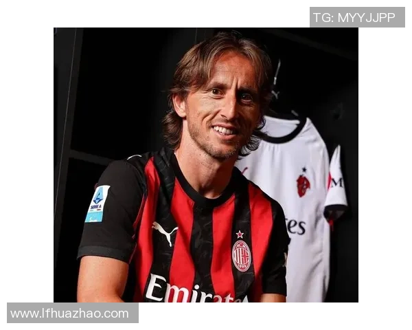 乌克兰足球球星闪耀赛场成就传奇 力克强敌书写历史新篇章